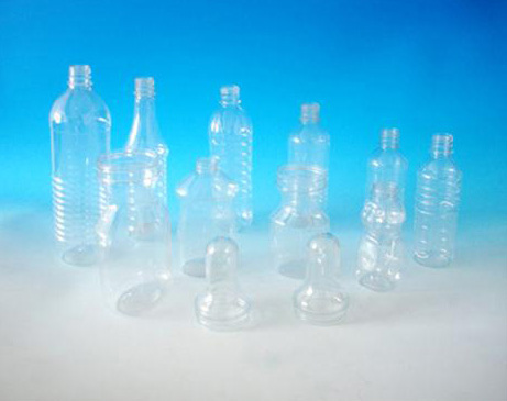 各种饮料塑料瓶和瓶胚
